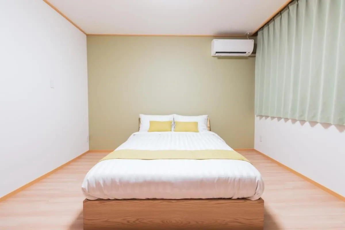 Family Retreat In Namba 160 M Square Upto 16 Pax W Kids Apartment Osaka Japan